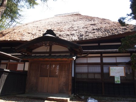1338091192-912299342 Kakunodate-小京都角館 武家屋敷散步中(2012東北秘湯追櫻之旅Day2-1)
