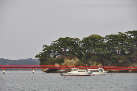 1338693498-2223437199 Matsushima-搭船遊松島 好一個日本三景啊(2012東北秘湯追櫻之旅Day3-4)