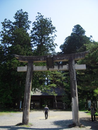 1339230365-2873225335 Tsuruoka-米其林三星景點 2446階的試煉/出羽三山神社的修行/國寶五重塔