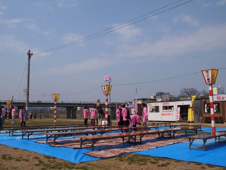1340282605-2201455263 Ogawara-一目千本櫻 白石川堤賞花苞....殘念(2012東北秘湯追櫻之旅Day4-1)