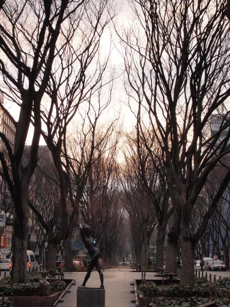 1340426260-1984194901 Sendai-定禪寺通 短暫卻讓人屏息的美景(2012東北秘湯追櫻之旅Day4-3)