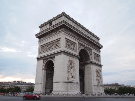 1342450977-1628481573 Paris-凱旋門Arc de Triomphe拿破崙的遺憾啊(2012旋風歐洲五國之八)