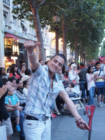 1342450979-2855360671 Paris-凱旋門Arc de Triomphe拿破崙的遺憾啊(2012旋風歐洲五國之八)