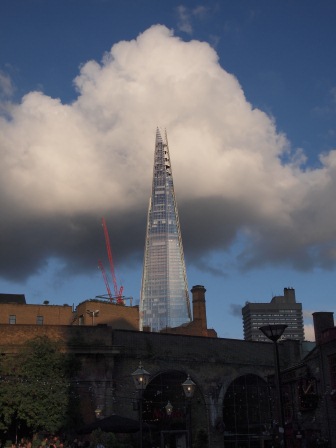 1342536347-1230934826 London-看不到奧運 就散步吧 泰晤士河畔風情(2012旋風歐洲五國之十一)