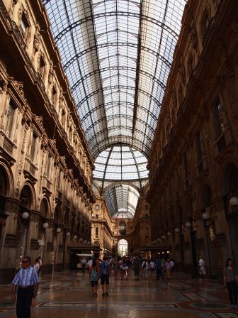 1343705265-3473883382 Milano-艾曼紐二世迴廊與精品店(2012旋風歐洲五國之四)