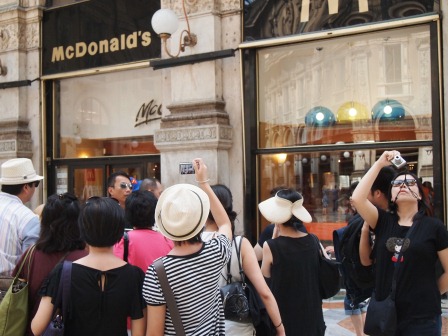 1343705270-4093951331 Milano-艾曼紐二世迴廊與精品店(2012旋風歐洲五國之四)