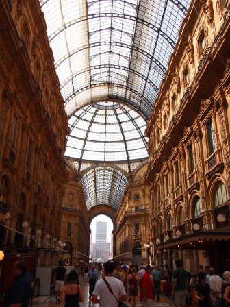 1343705271-574646337 Milano-艾曼紐二世迴廊與精品店(2012旋風歐洲五國之四)