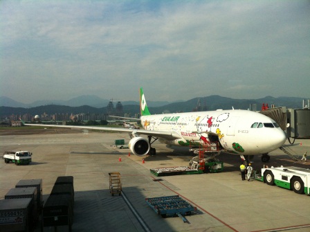 1348327080-2398744028 2012台北東京 又見Hello Kitty一整個死纏爛打的緣分