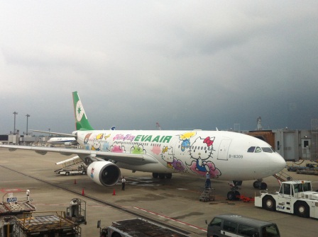 1348327082-232285491 2012台北東京 又見Hello Kitty一整個死纏爛打的緣分