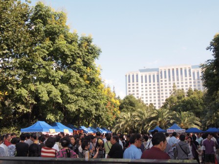 1348664745-3149938472 Shanghai-人民公園相親角