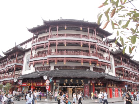 1348842217-1514787240 Shanghai-豫園風景拋腦後 小籠包優先之南翔饅頭店