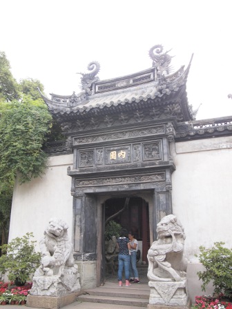 1351066970-1216200076 Shanghai-豫園 原來別有洞天阿
