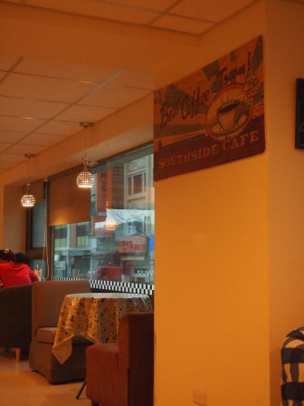 1351434765-111838387 竹北-Boss Coffee小而美的咖啡shop
