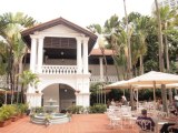 1352460925-286407239 Singapore-隱身Raffles Hotel內的微熱山丘