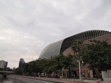 1352622226-3360927185 Singapore-無招牌的無招牌海鮮(Esplanade)