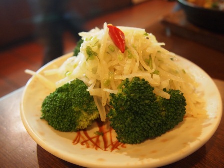 1352901873-1910838861 竹北-文化城牛肉麵  以豬之名