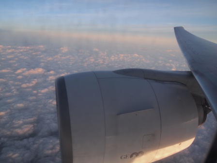 1353576088-2970631058 2012台北新加坡飛行紀錄之樟宜機場跑百米