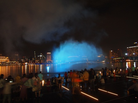 1353585791-3292339647 Singapore-Marina Bay Sands金沙雷射燈光音樂水舞秀 一整個驚喜滿滿的Wonder Full