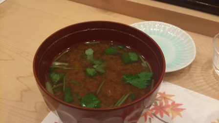 1354030751-1636104900 Ginza-銀座茶屋 柳庵  Miss Japan幫你倒酒