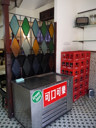1357990258-1346901076 Shanghai-60年代香港氣氛 查餐廳