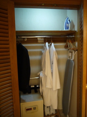 1358059530-1949183583 Singapore-Fairmont Singapore Hotel