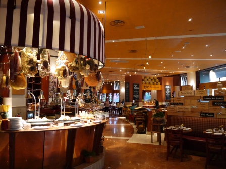 1358059532-779443966 Singapore-Fairmont Singapore Hotel