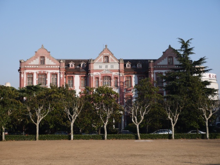 1358520011-1060929304 Shanghai-交通大學 五校一家的交大