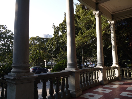1358520014-281492053 Shanghai-交通大學 五校一家的交大