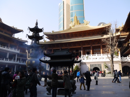 1358695652-184964292 Shanghai-靜安寺 精華區中的寺廟