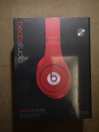1359598990-2805307956 潮的好 買Beats與我的蝴蝶作伴