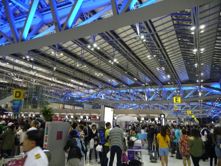 1361022992-3006786427 2013好久不見泰航曼谷飛行