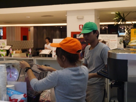 1361692742-1365439106 Bangkok-Buddhi Belly&Melt Me夏天一定要吃冰