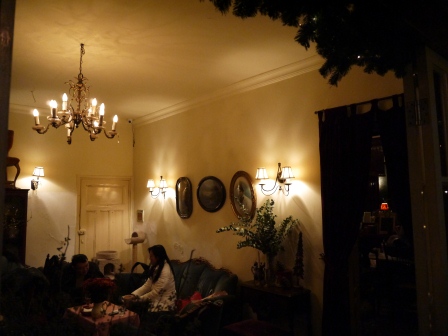 1362014823-2672977220 Shanghai-人氣咖啡館 小小花園