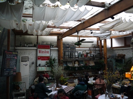 1362015376-1231467998 Shanghai-人氣咖啡館 小小花園