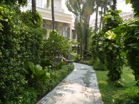 1363100321-4216048076 Bangkok-Mandarin Oriental曼谷東方文華酒店之住不起之看看而已