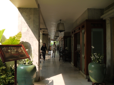 1363100327-3402438697 Bangkok-Mandarin Oriental曼谷東方文華酒店之住不起之看看而已