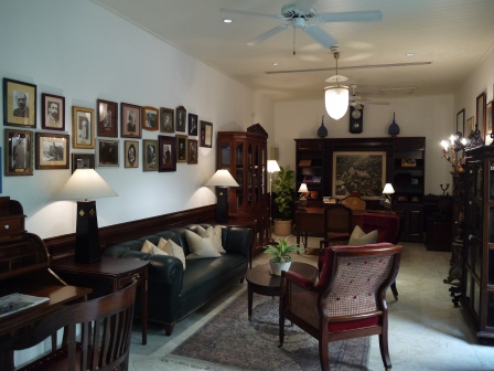 1363100339-2725000464 Bangkok-Mandarin Oriental曼谷東方文華酒店之住不起之看看而已