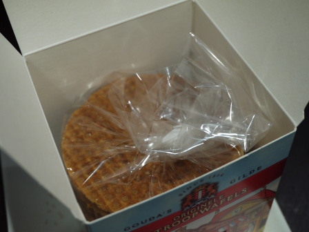 1363420333-2530627322 Armsterdam-飛越萬里的伴手禮Caramel Waffles焦糖威化餅