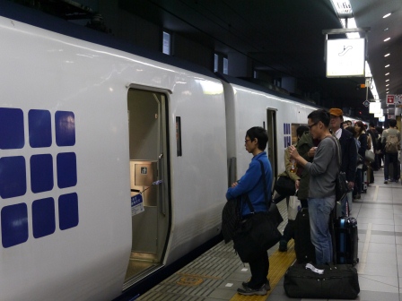 1364305616-3662406278 Osaka-關西機場快線 遙望號Haruka