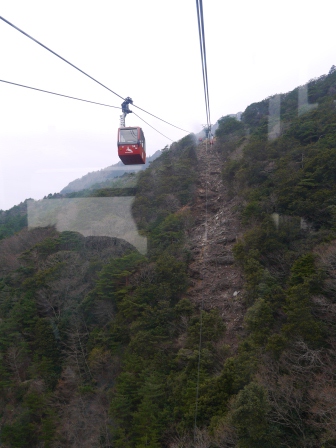 1365433281-206486437 Yunoyama-湯山溫泉纜車 全日本第一高的塔柱