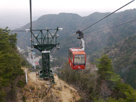 1365433284-3197613620 Yunoyama-湯山溫泉纜車 全日本第一高的塔柱