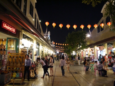 1366812972-162789224 Bangkok-Asiatique曼谷必逛 河邊夜市