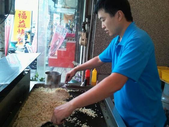 1367507151-3479256292 竹北-鐵飯碗小吃 當不了公務員來捧一下過過癮吧