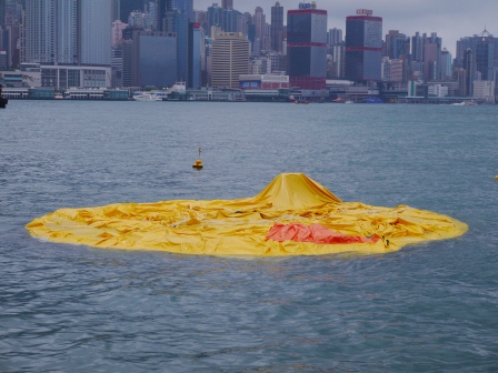 1368855099-2586012771 HK-Rubber Duck還我黃色小鴨來!!!!!