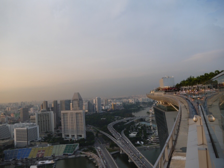 1370062496-1387177996 Singapore-Sky on 57金沙酒店57樓名廚Justin Quek