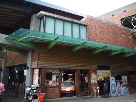 1370441196-2248012613 北投-台北藝大裡優雅寶萊納餐廳