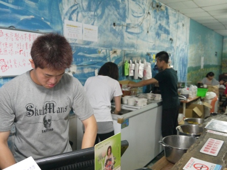 1372119076-1858982286 北屯-新凍嫩仙草 木柴熬煮12小時 好吃