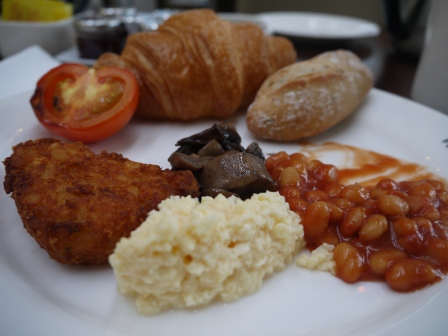 1372628681-827101433 London-Hilton London Heathrow Airport簡單不過的希爾頓(2013英法德三國四城快速通過之4)