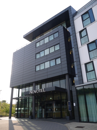 1373378087-2264035061 Edinburgh-Novotel Edinburgh Park果真過境旅館就是這麼簡單(2013英法德三國四城快速通過之20)