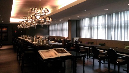 1373381918-762428702 Frankfurt-Roomers時尚酒店的好吃羊排 (2013英法德三國四城快速通過之17)